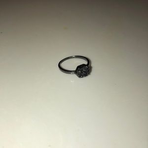 BRAND NEW kendra Scott ring ✨